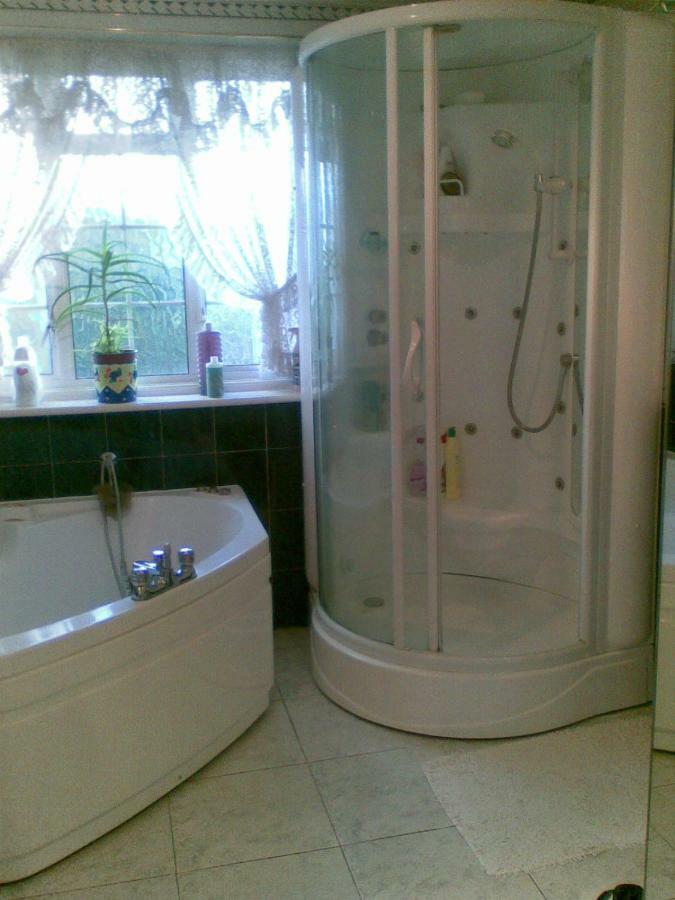 Comfy Room Well Located Londra Dış mekan fotoğraf