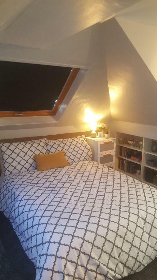 Comfy Room Well Located Londra Dış mekan fotoğraf